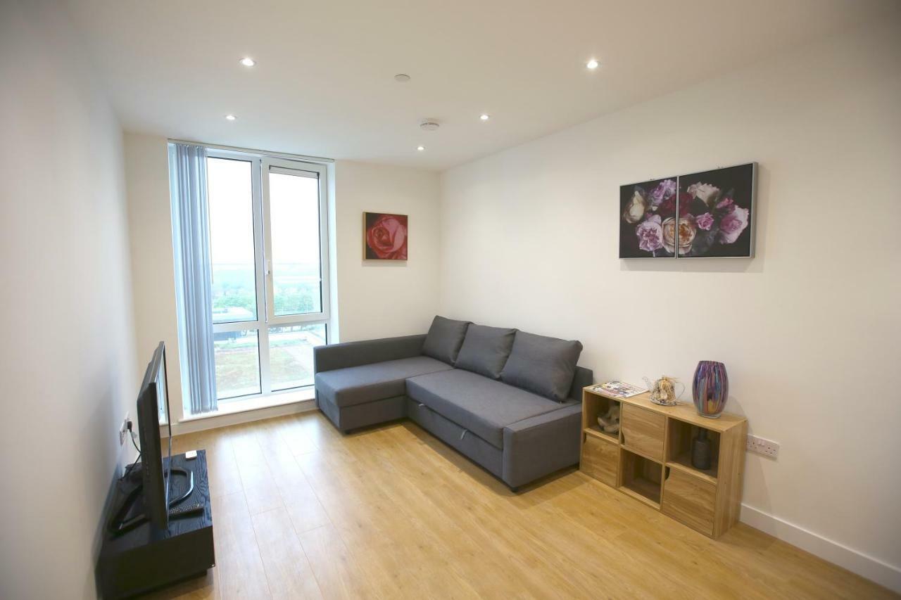 Infinity Apartments Bracknell Exterior photo